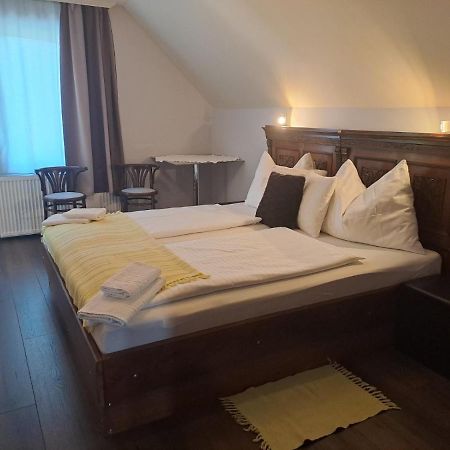 Annarosa Apartman Balatonszarszo Bagian luar foto